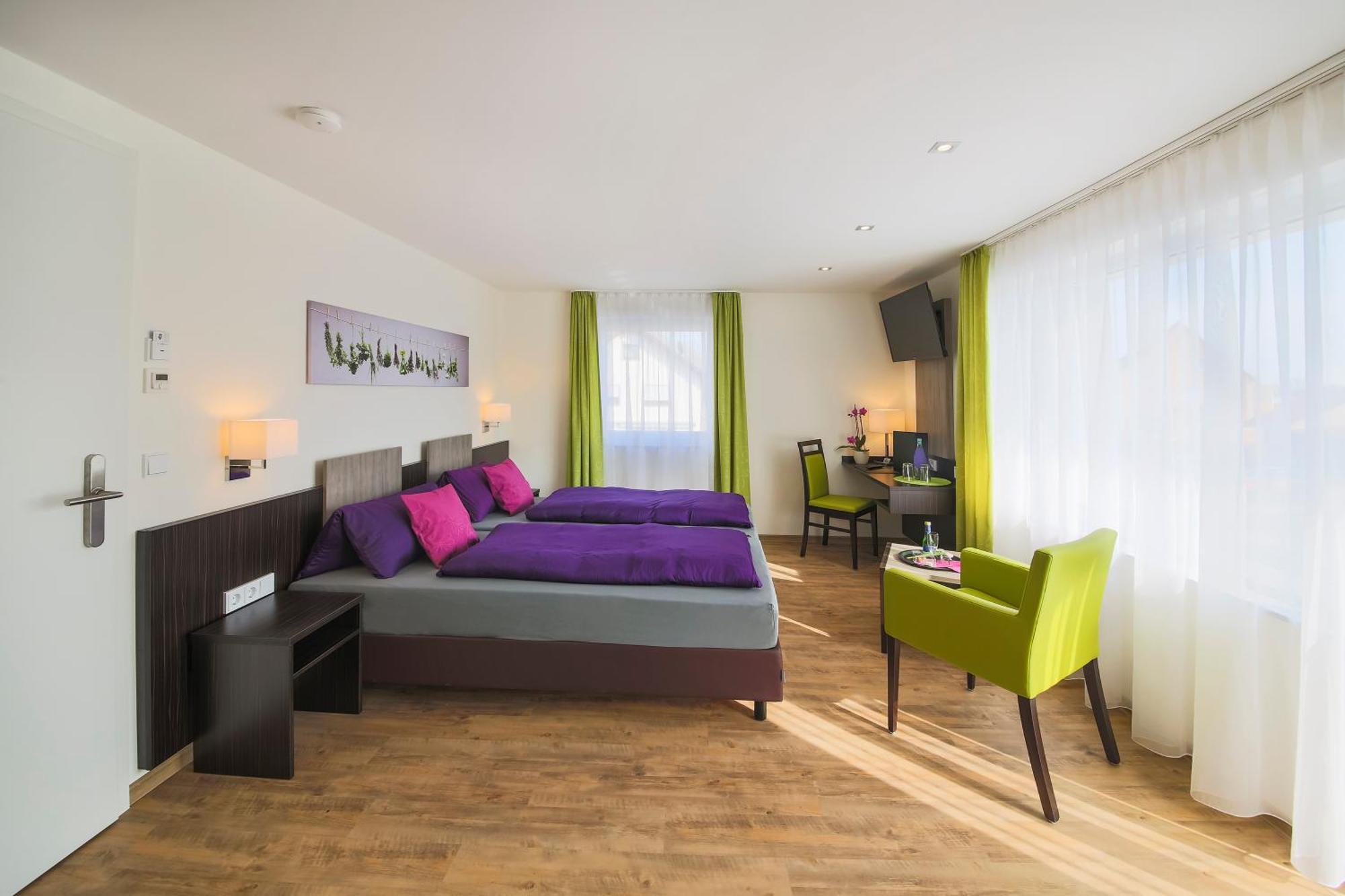 Hotel Gaestehaus Stock Zimmer Kraeuterstueble Friedrichshafen Exterior foto